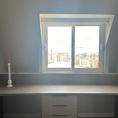 Vals Apartmant * Τίρανα